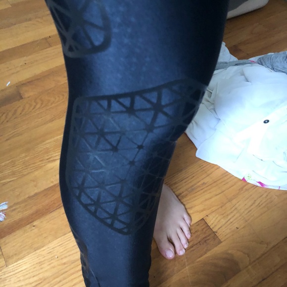 Nike Dri Fit Leggings - Picture 3 of 7